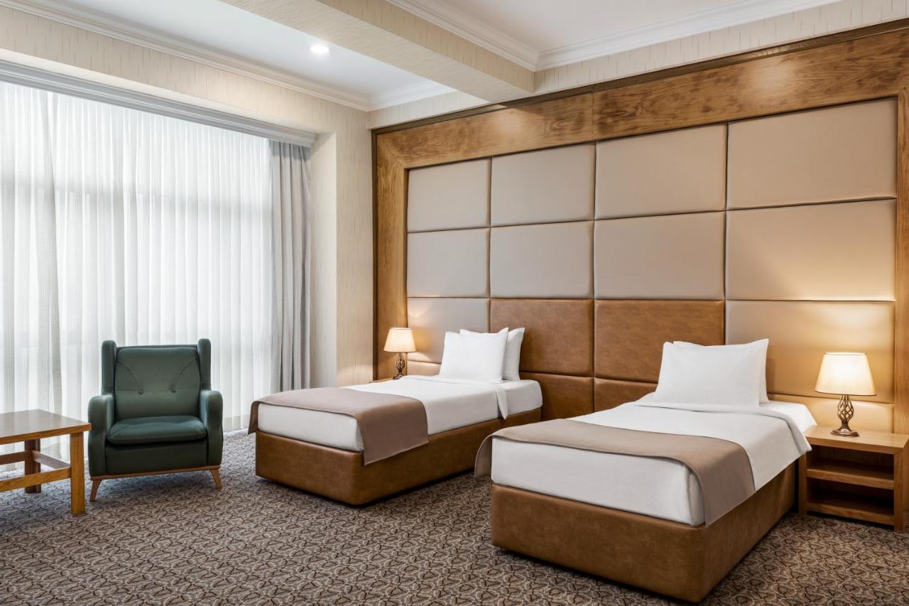 Hotel Wyndham Baky Esterno foto