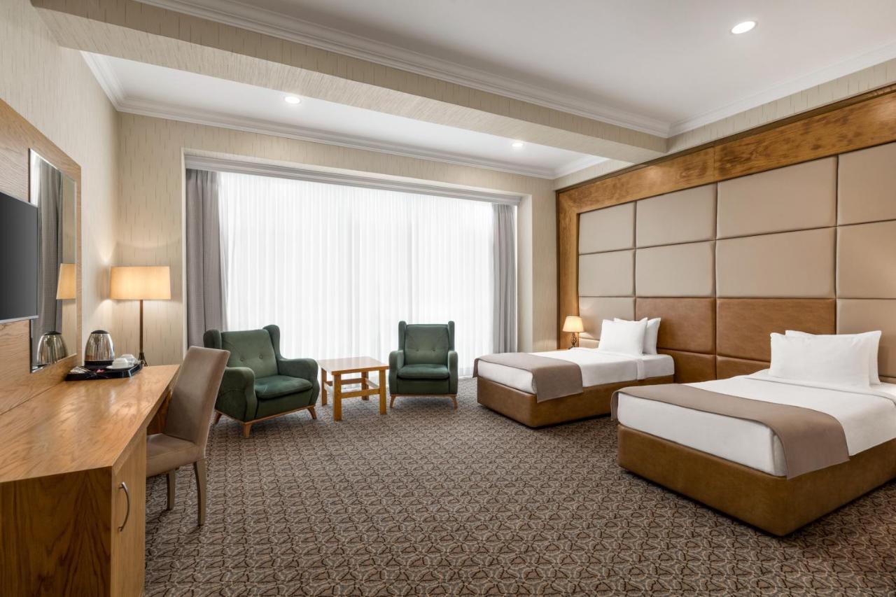 Hotel Wyndham Baky Esterno foto